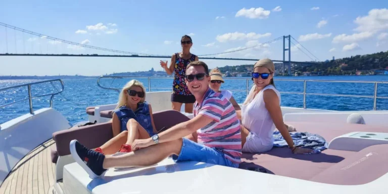 Bosphorus Cruise in Istanbul